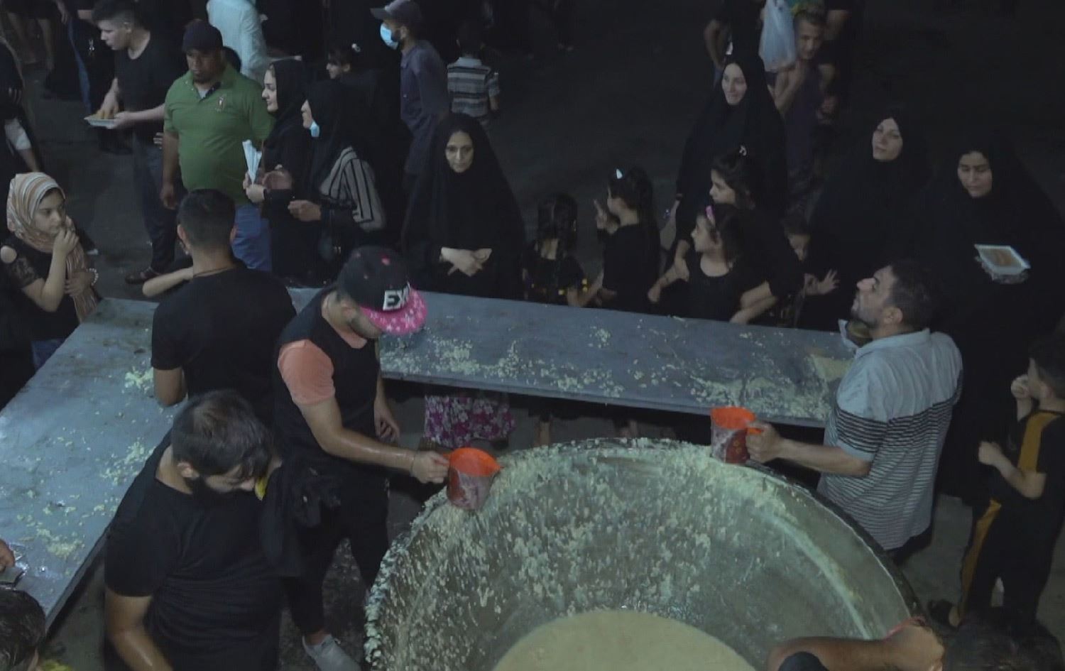 شیعەکان لە بەغدا یادی 'شەهیدبوونی ئیمام حوسێن'یان کردەوە