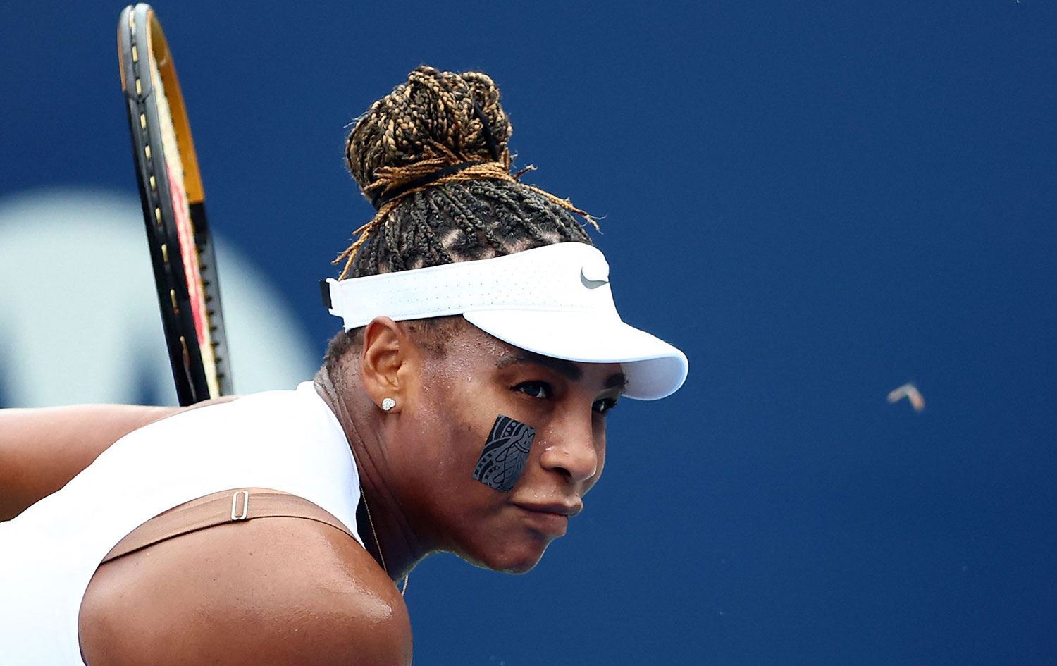 Serena Williams dest ji tenîsê berdide