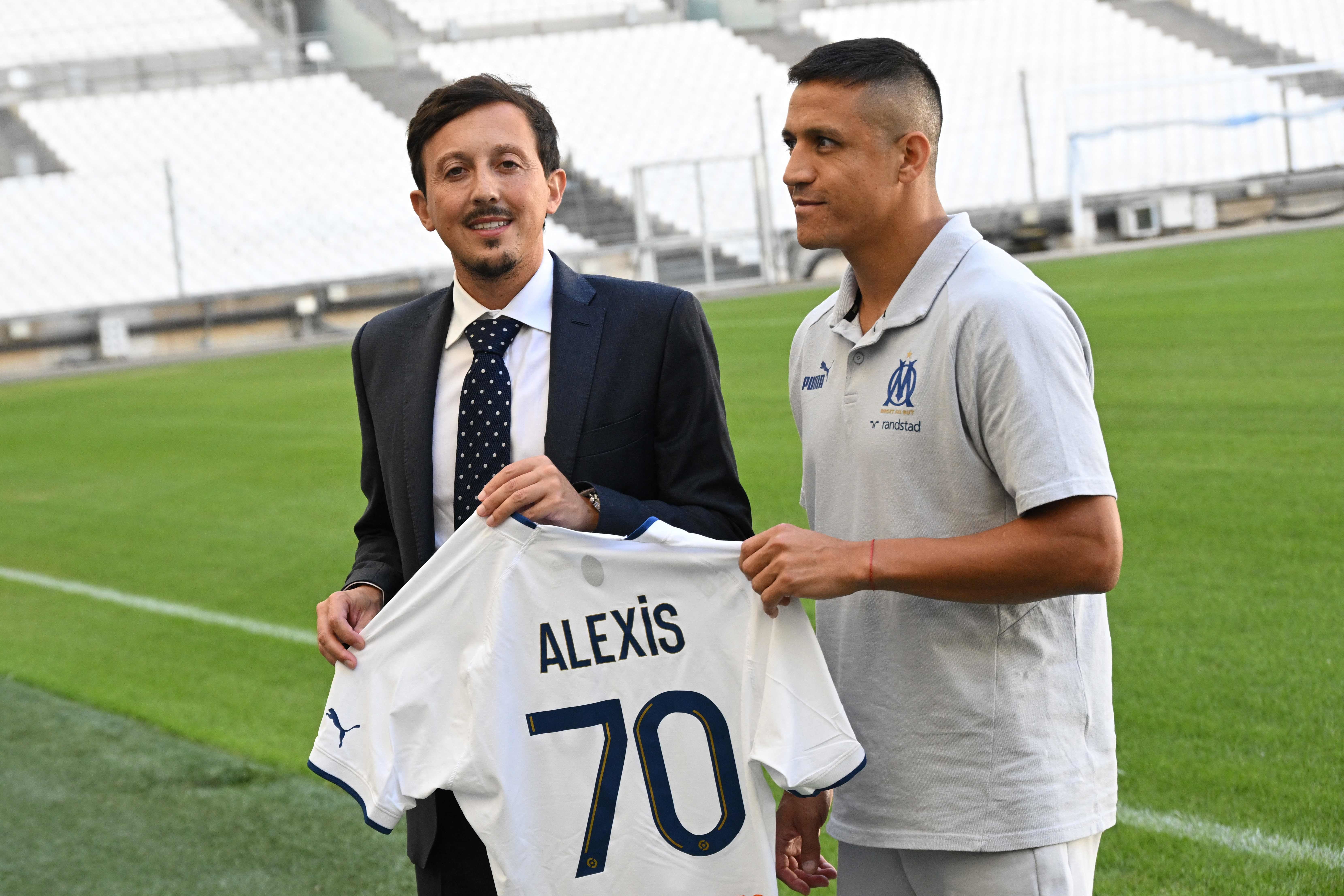 سانچێز لە لایەن مارسیلیاوە بە میدیاکان ناسێنرا