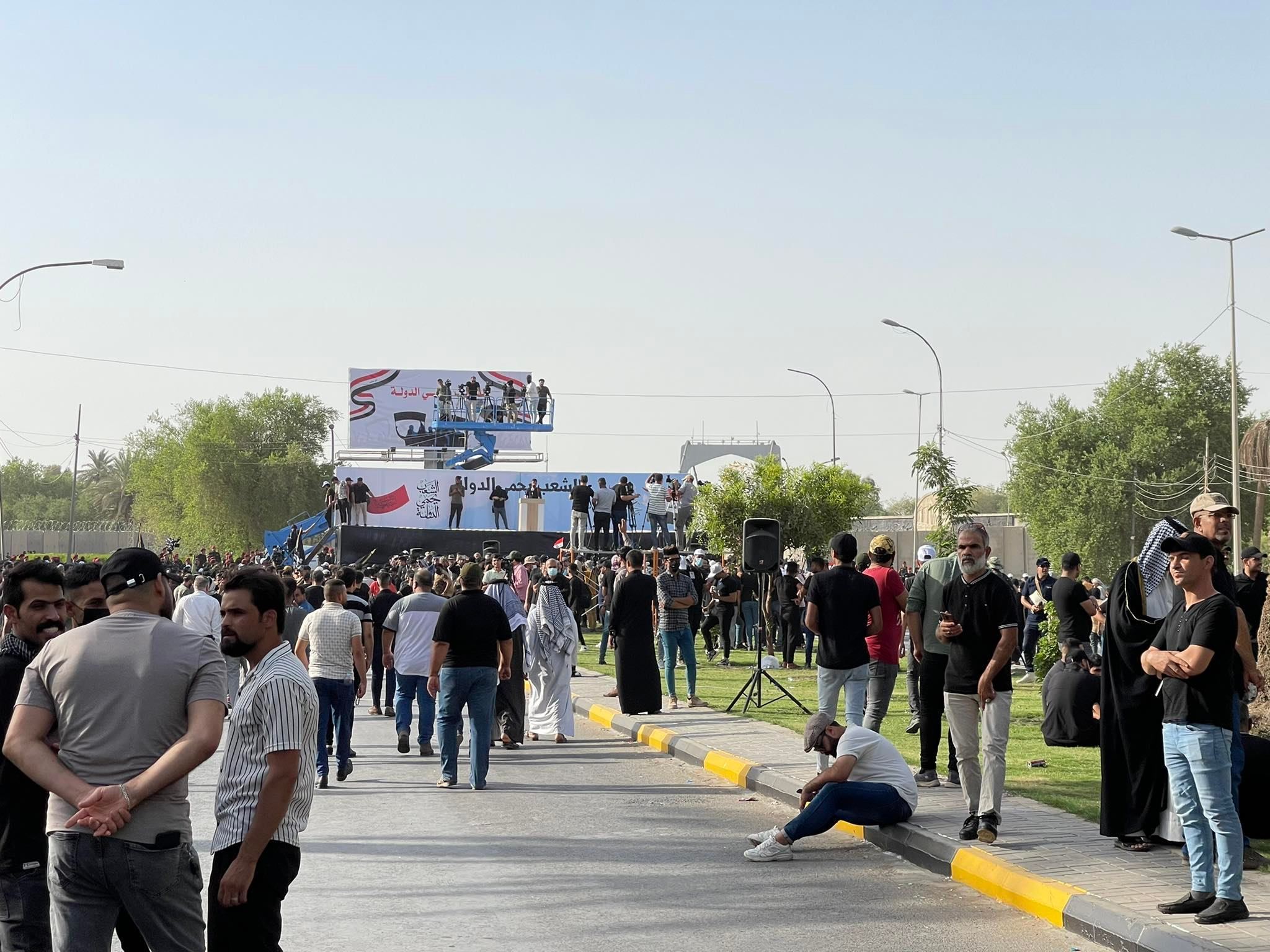 IRAK - Koordinasyon Çerçevesi destekçileri süresiz oturma eylemi başlattı