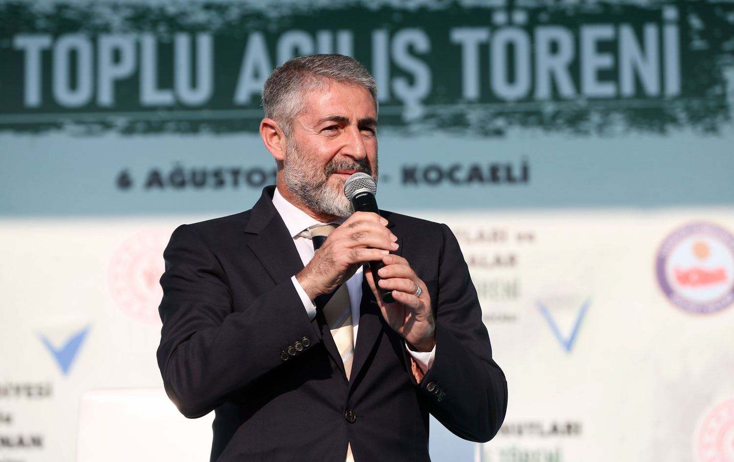 Gayrimenkul sektöründeki fiyat artışına ilişkin Nebati’den açıklama