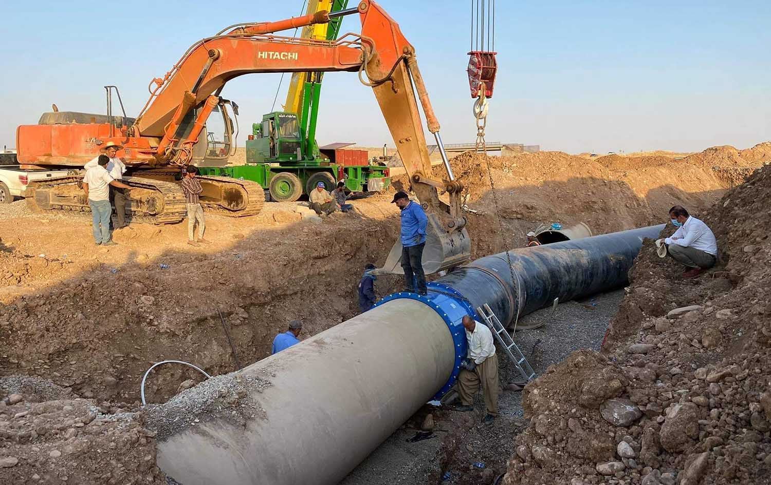 ئومێد خۆشناو: ئاو دەگاتە ئەو ماڵانەی بێئاو بوون و بۆریی ئیفراز سێش دەگۆڕین