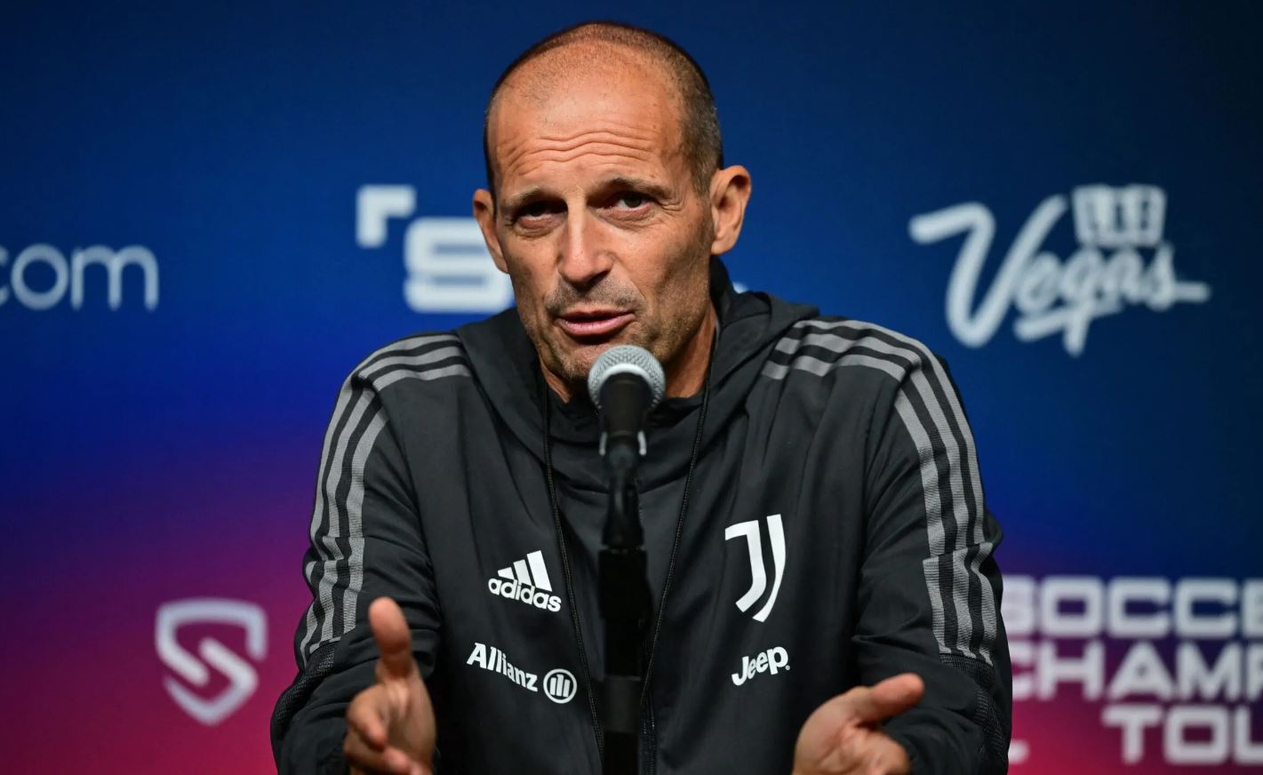 ماسیمیلیانۆ ئالێگری دان بە راستییە تاڵەکەدا دەنێت