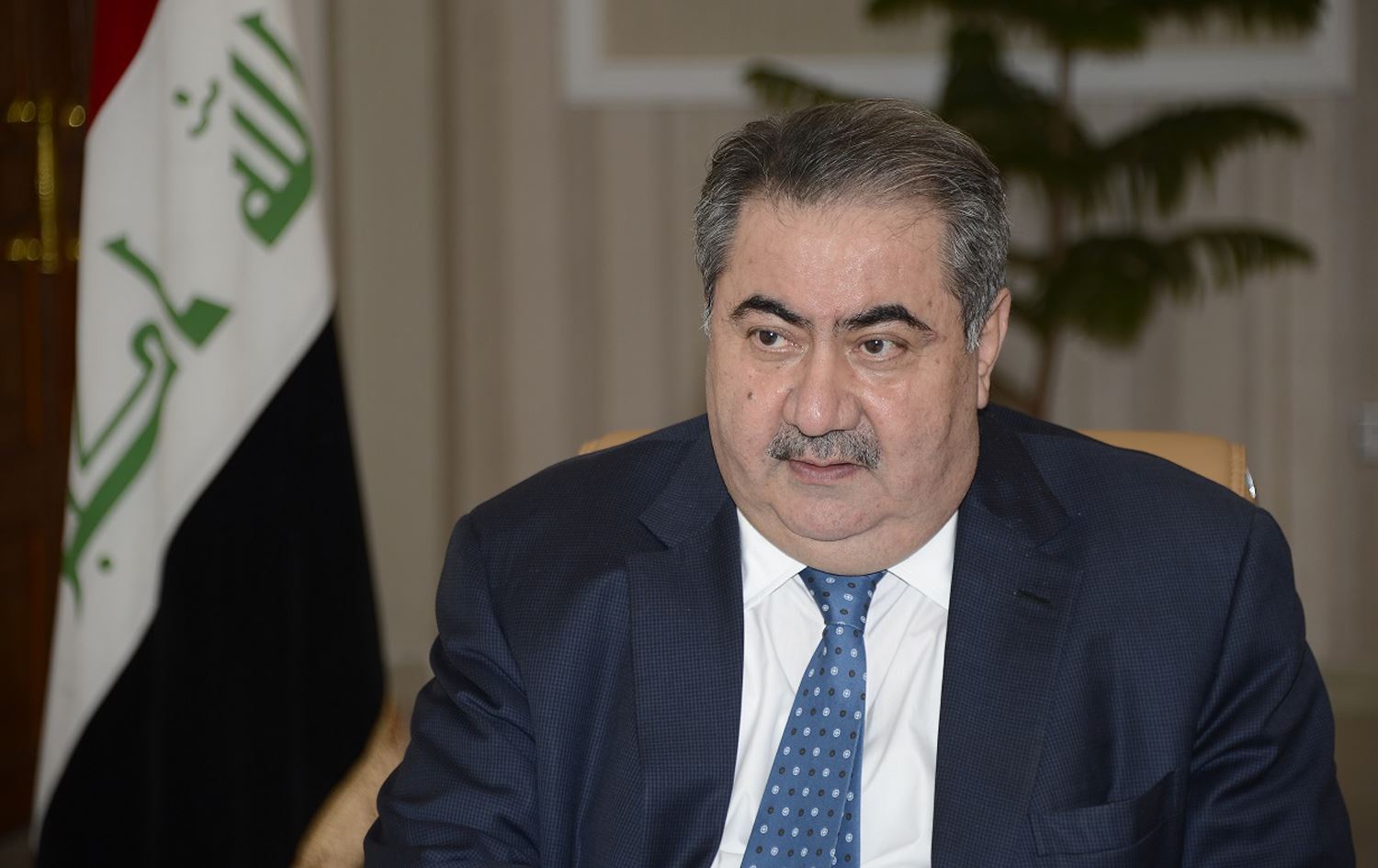 هۆشیار زێباری شەڕی نێوخۆی کورد بە بیری شیعەکان دەهێنێتەوە