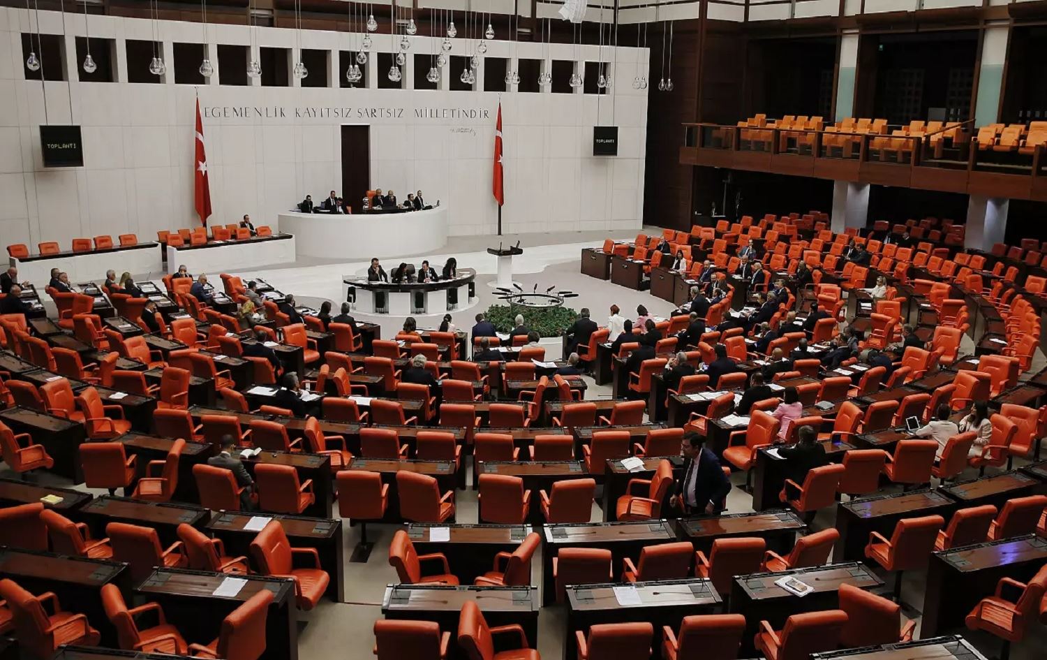 Yoneylem: Li Tirkiyê %66 hilbijêran sîstema parlamenteriyê dixwazin