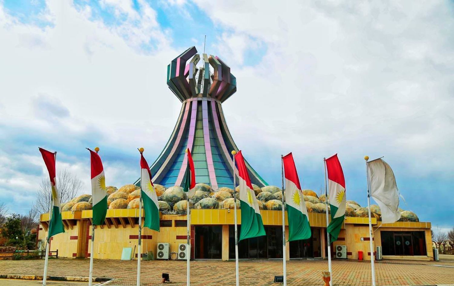 پارێزەرێک: بەهۆی نەمانی ماددەی پشكنینی DNA، دۆسیەی منداڵە ونبووەکانی هەڵەبجە وەستاوە