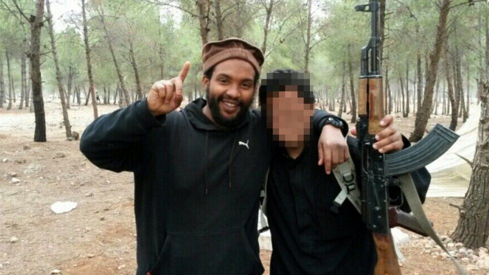 پۆلیسی بەریتانیا وردەکاریی لێکۆلێنەوەکان لە گرووپە سەربڕەکەی داعش ئاشکرا دەکات