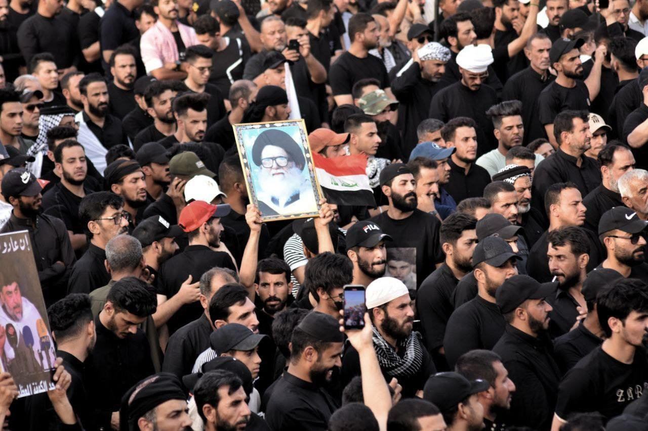 Karşıt görüşlü Şii tarafların Bağdat'taki gösterileri devam ediyor