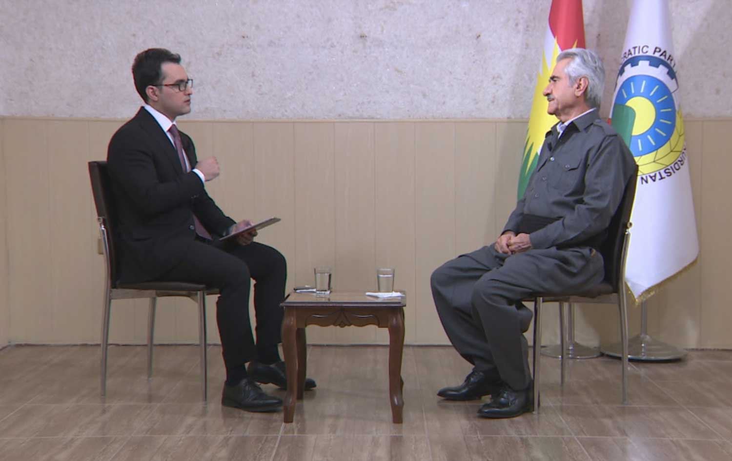 مستەفا هیجری سەبارەت بە پیرۆزبایی نەکردنی پارتی و یەکێتی لە یەکگرتنەوەی دیموکرات: ئەوەم پێ هەڵوێستێکی دروست نییە