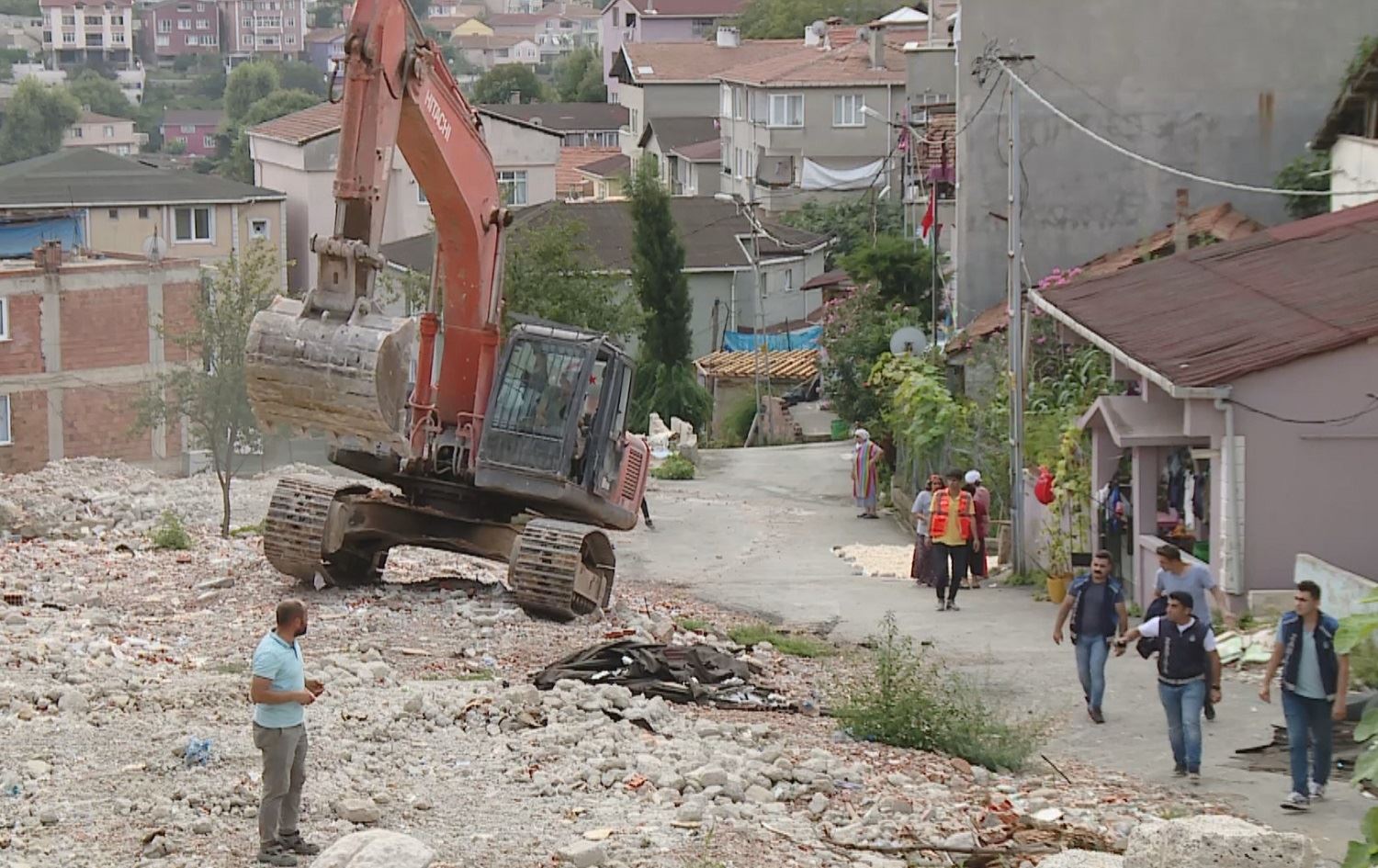 Stenbol - Nîştecihên Tokatkoyê bi zorê ji malên xwe têne derxistin