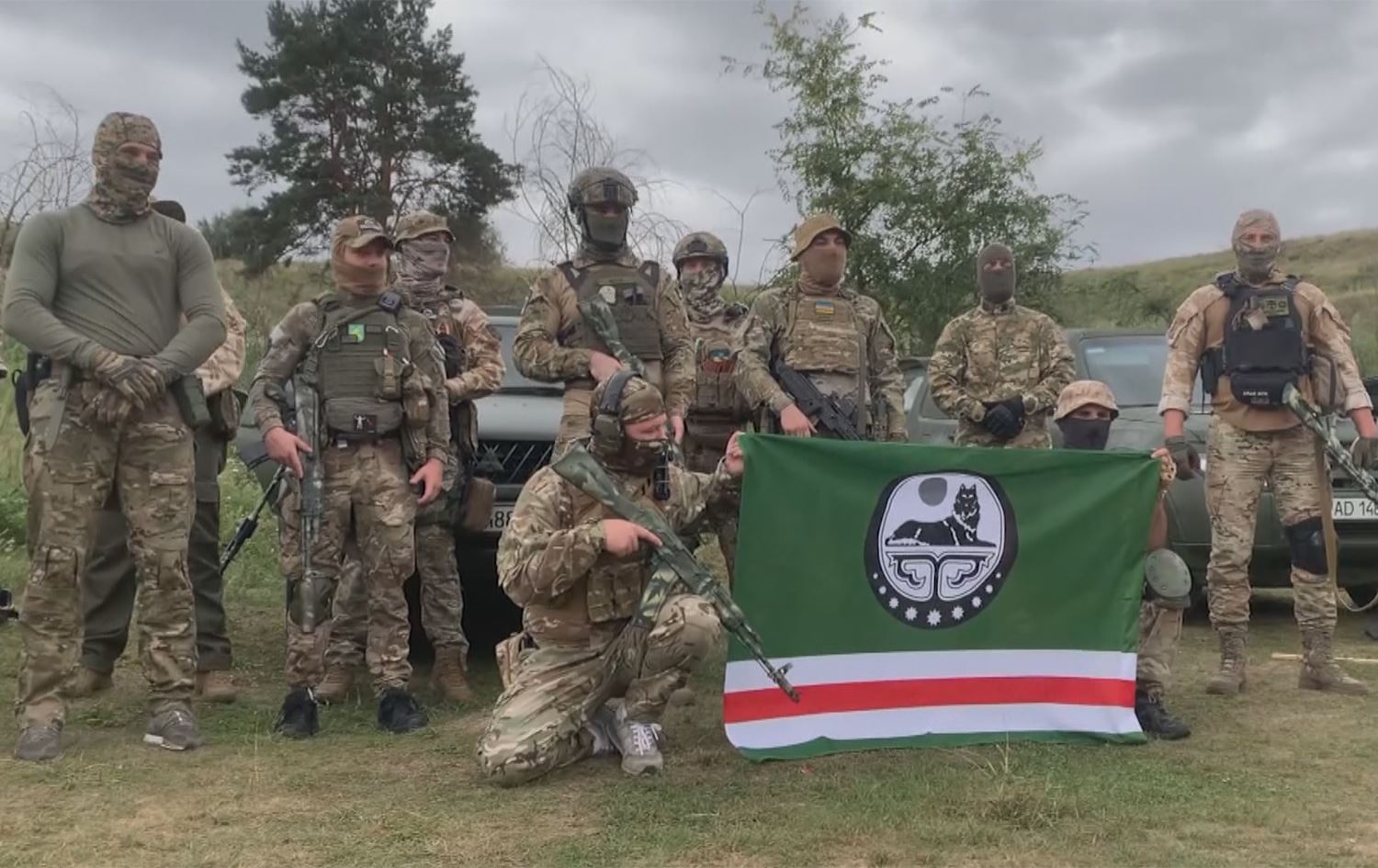 Xwebexşên Çeçen piştevaniya hêzên Ukraynî dikin