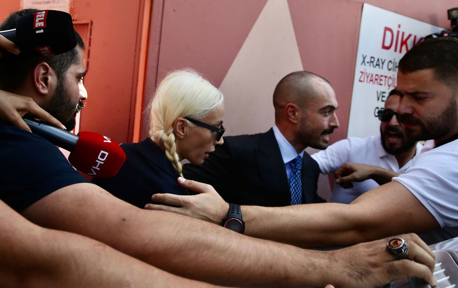 Gülşen'in avukatı ‘ev hapsi’ kararına itiraz etti