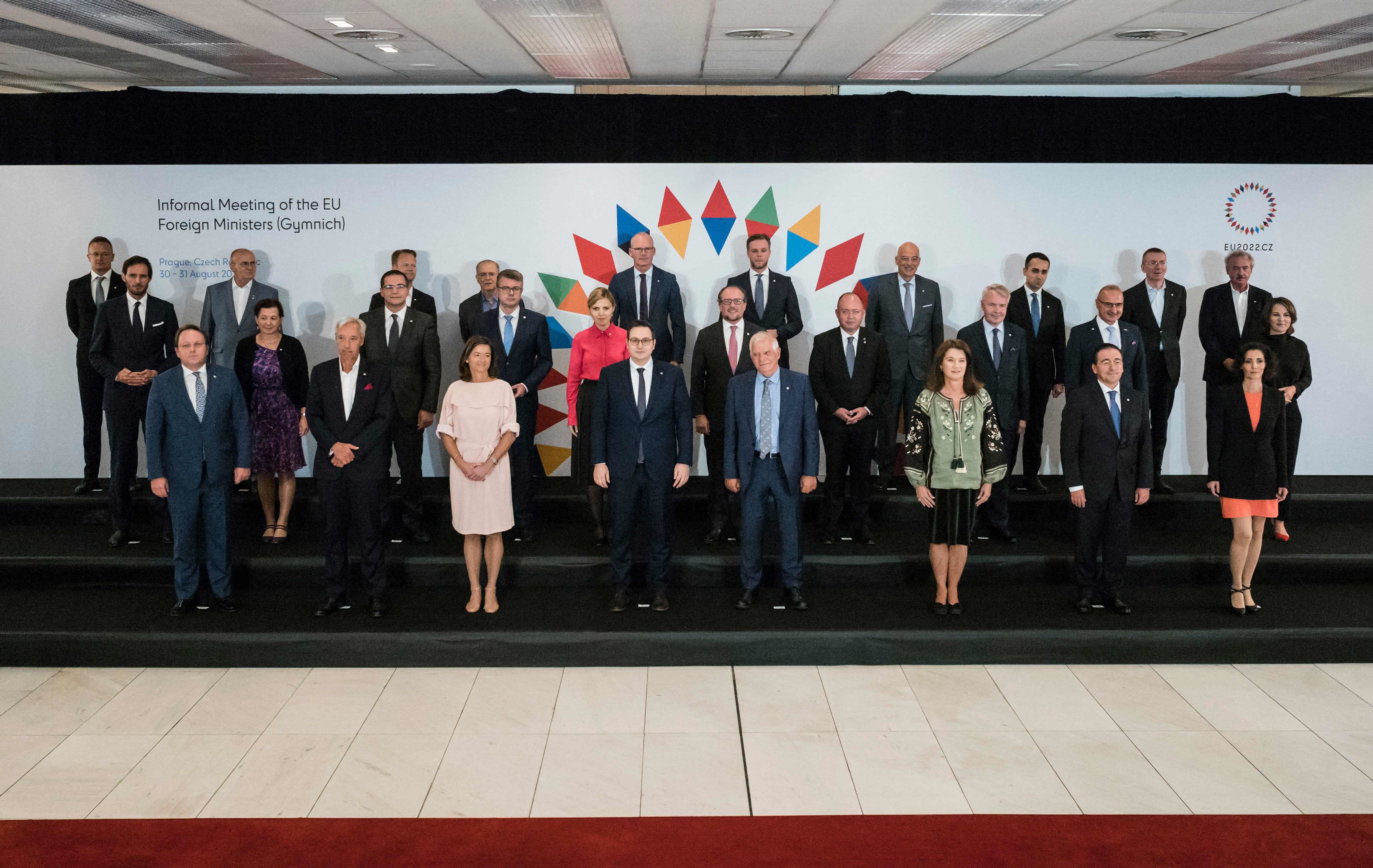 یەکێتیی ئەوروپا رێککەوتنی کارئاسانیکردنی ڤیزا لەگەڵ رووسیا هەڵدەوەشێنێتەوە