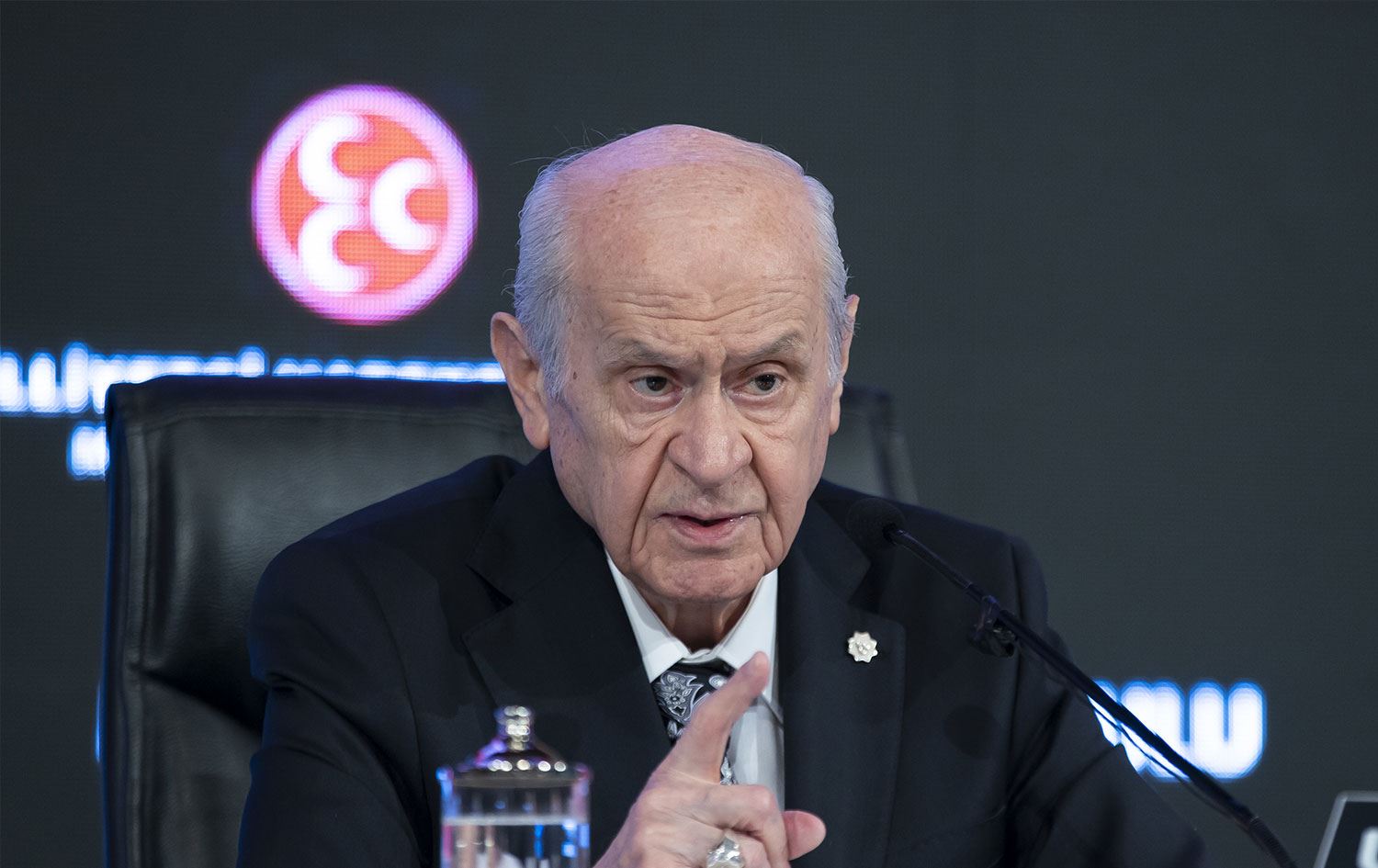 Bahçeli: Sosyal medyanın denetim altına alınması şarttır