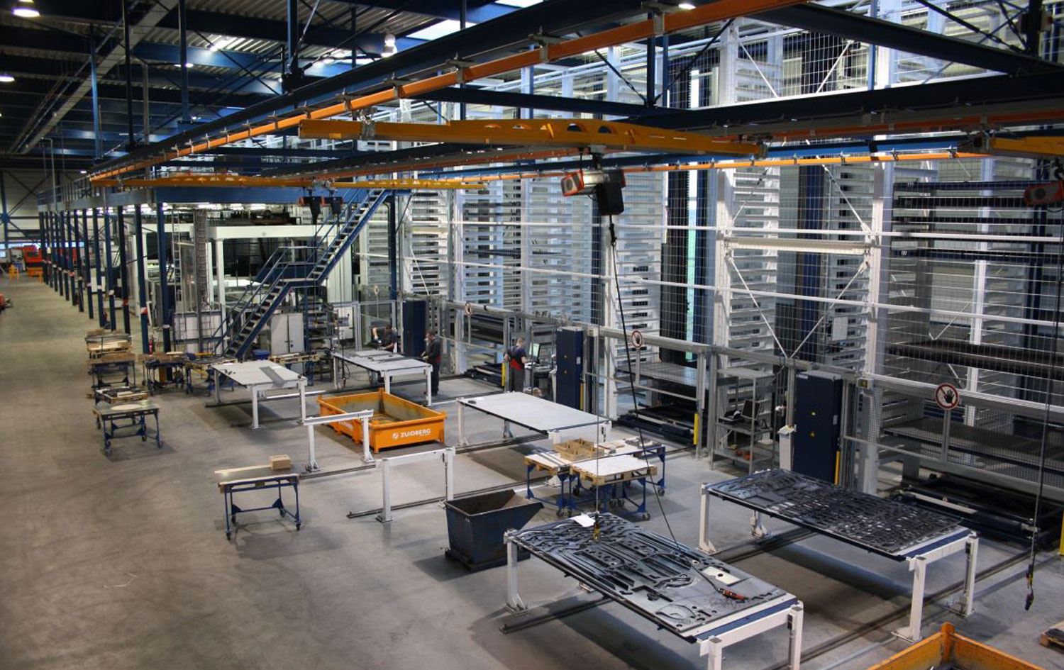 HOLLANDA– Fabrikalar elektrik fiyatları nedeniyle üretimi durdurdu