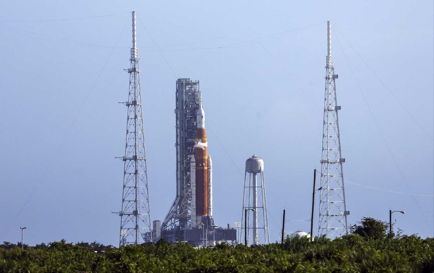 NASA'nın Ay'a dönüş projesi bir kez daha ertelenebilir