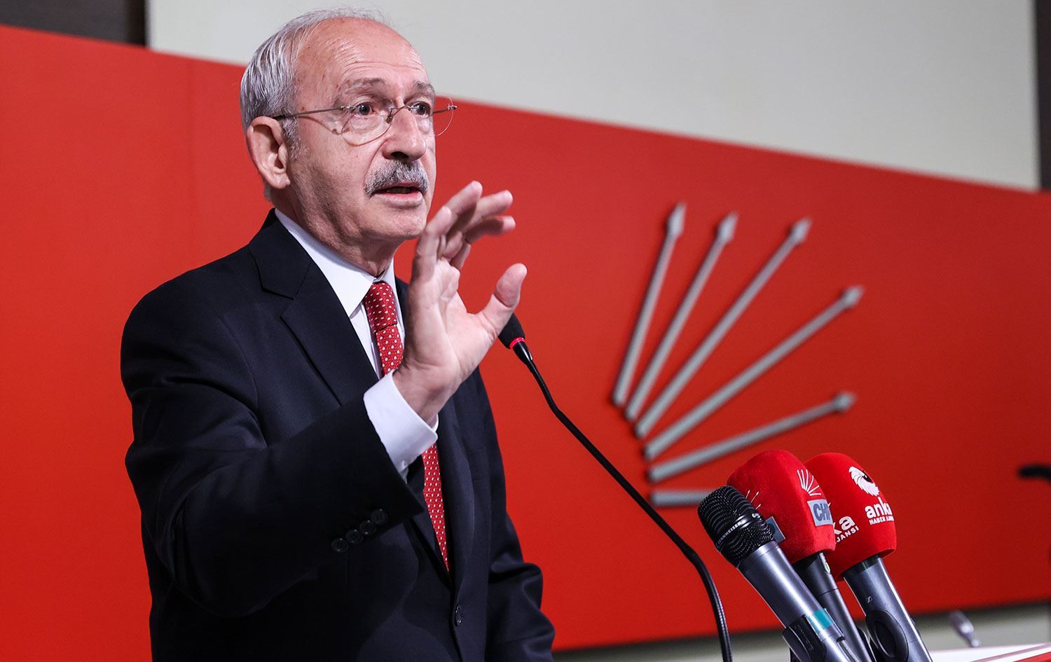 Kiliçdaroglu: Serxwebûna aboriya Tirkiyê di metirsiyê de ye