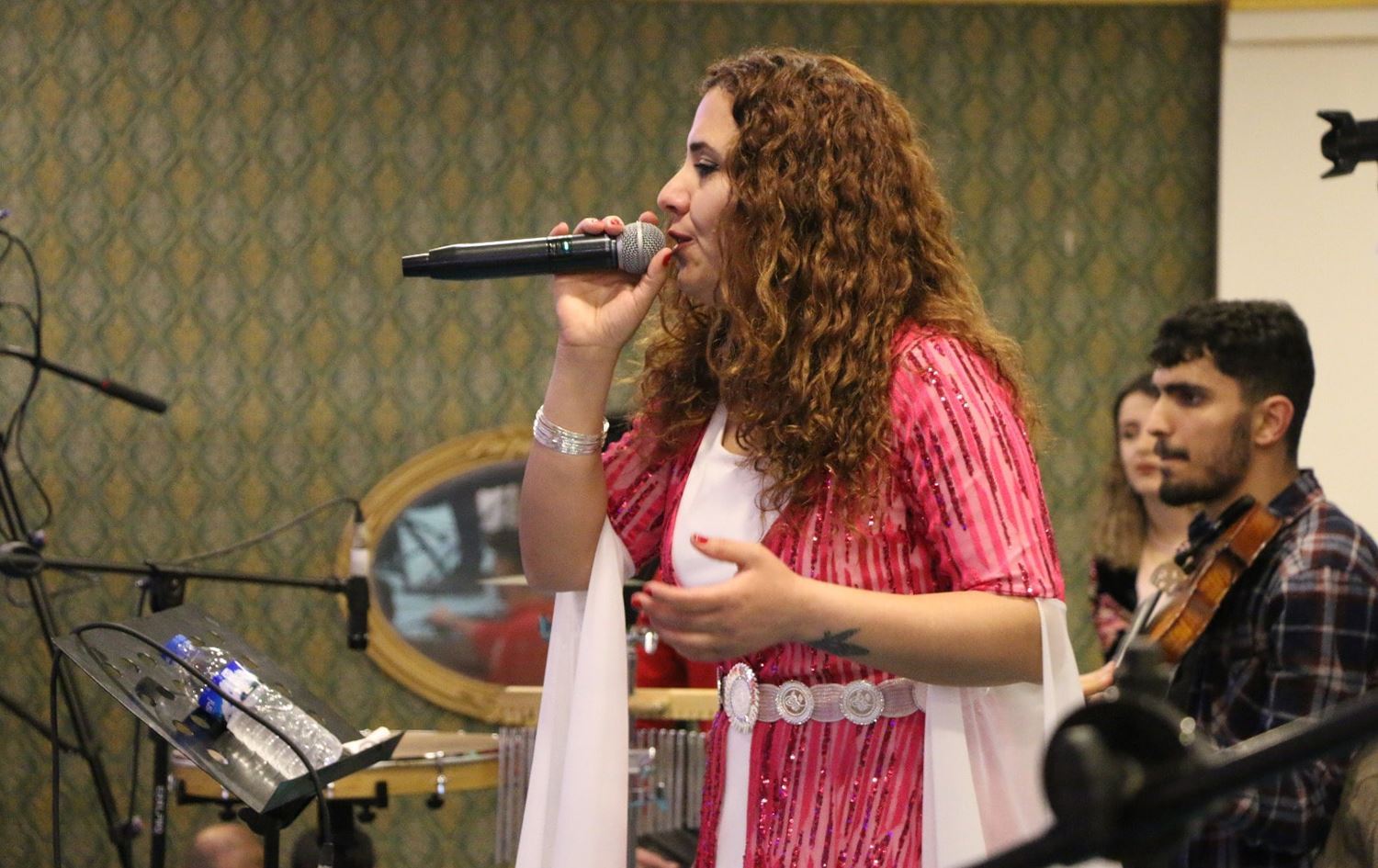 إلغاء حفل غنائي لفنانة كوردية في شرناخ