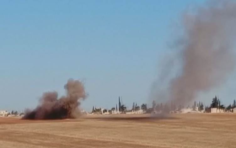 Hêzên Tirkiyê du gund li rojavayê Til Temirê topbaran kirin