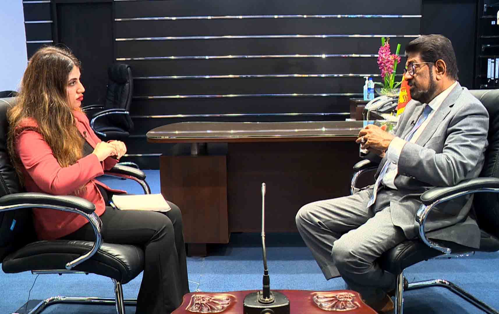 وەزیری تەندروستیی سریلانکا: یەکێکین لەو وڵاتانەی دەرمان بەبێ بەرامبەر دەدەینە نەخۆش