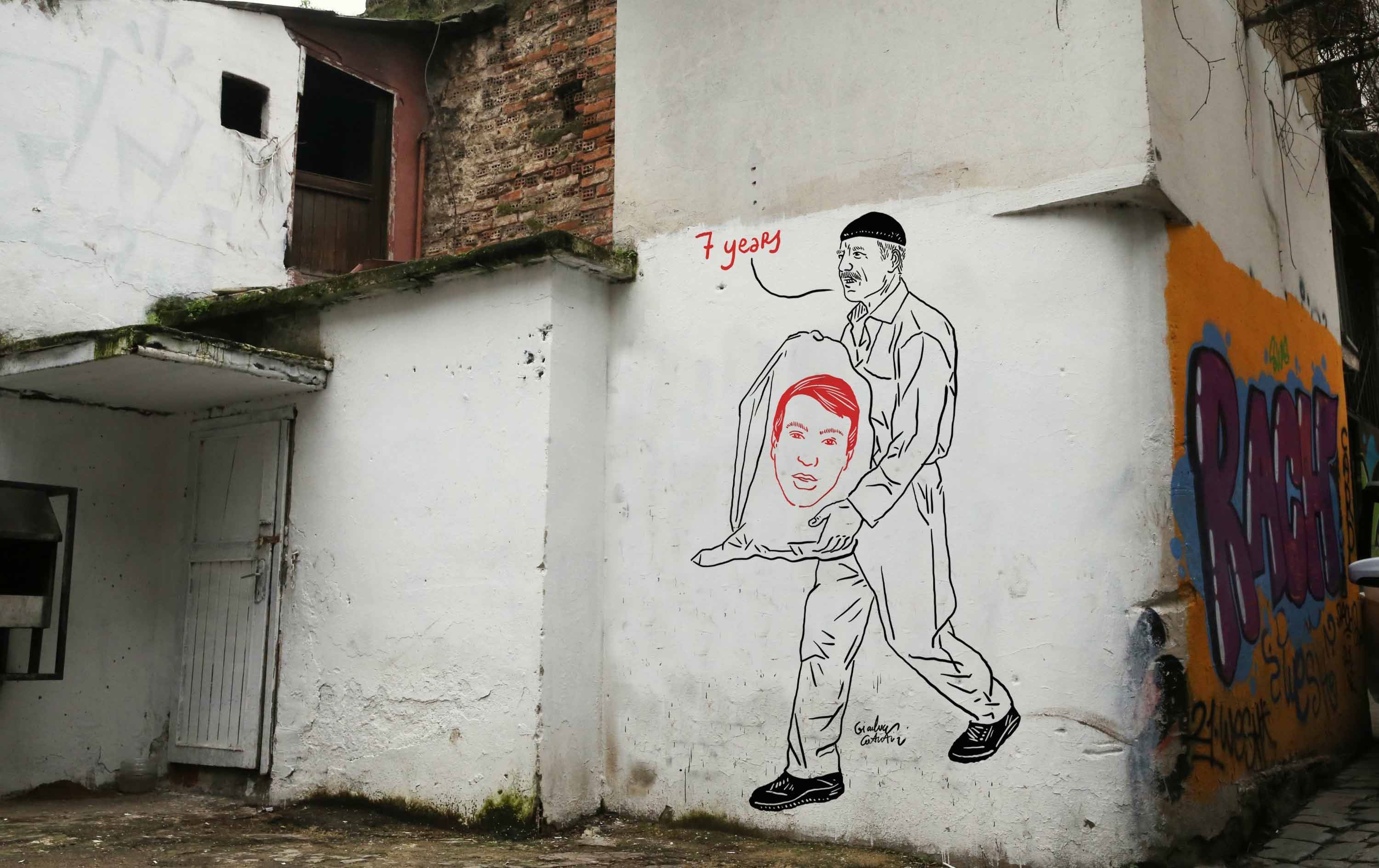 İtalyan karikatürist: Hakan Arslan’ın ailesini ancak böyle kucaklayabilirdim