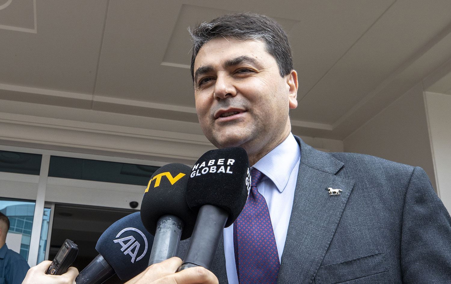 Serokê DPê: Di navbera Ocalan û Erdogan de tifaq heye