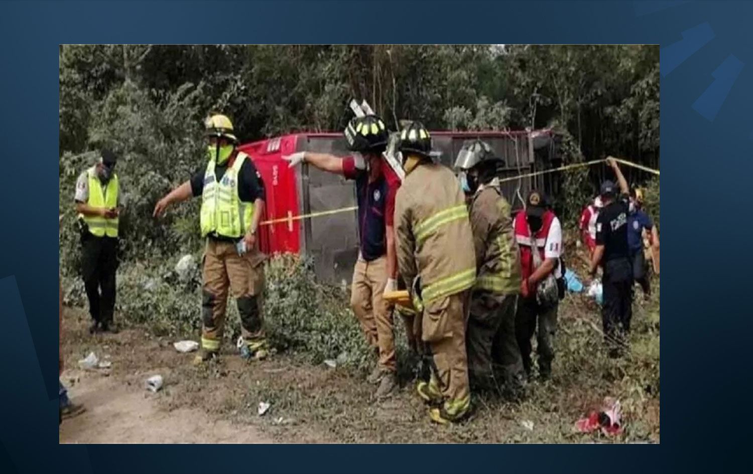 Otobüsün devrilmesi sonucu 27 kişi hayatını kaybetti