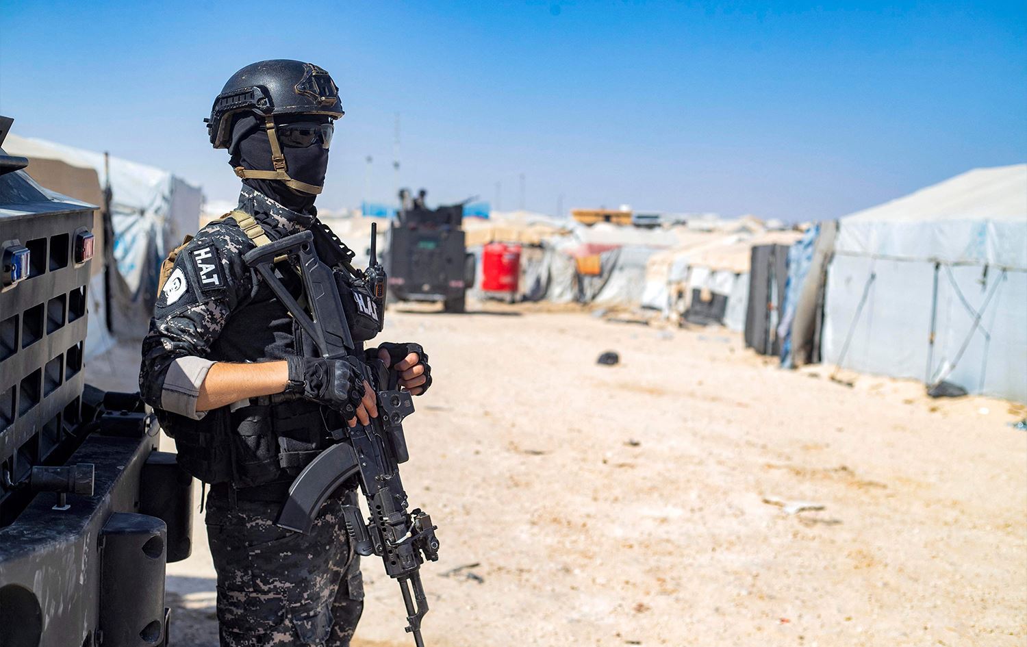 ئەمریکا: هەسەدە 300 ئەندامی داعشی لە کەمپی هۆل دەستگیرکردووە