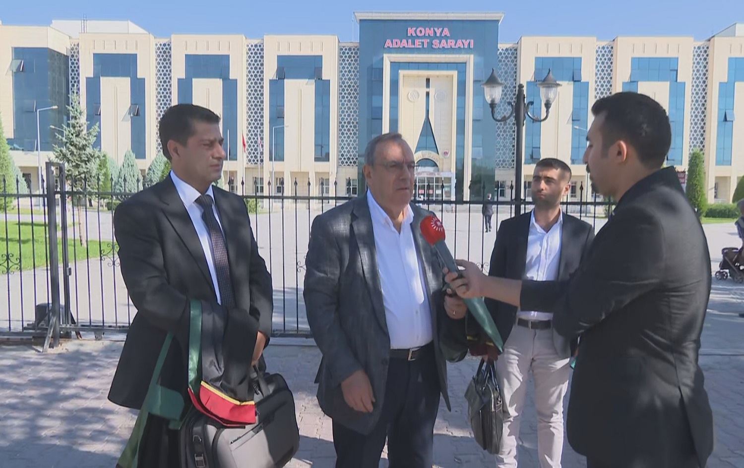 Parêzerê malbata Dedeogullari: Dixwazin delîlan reş bikin