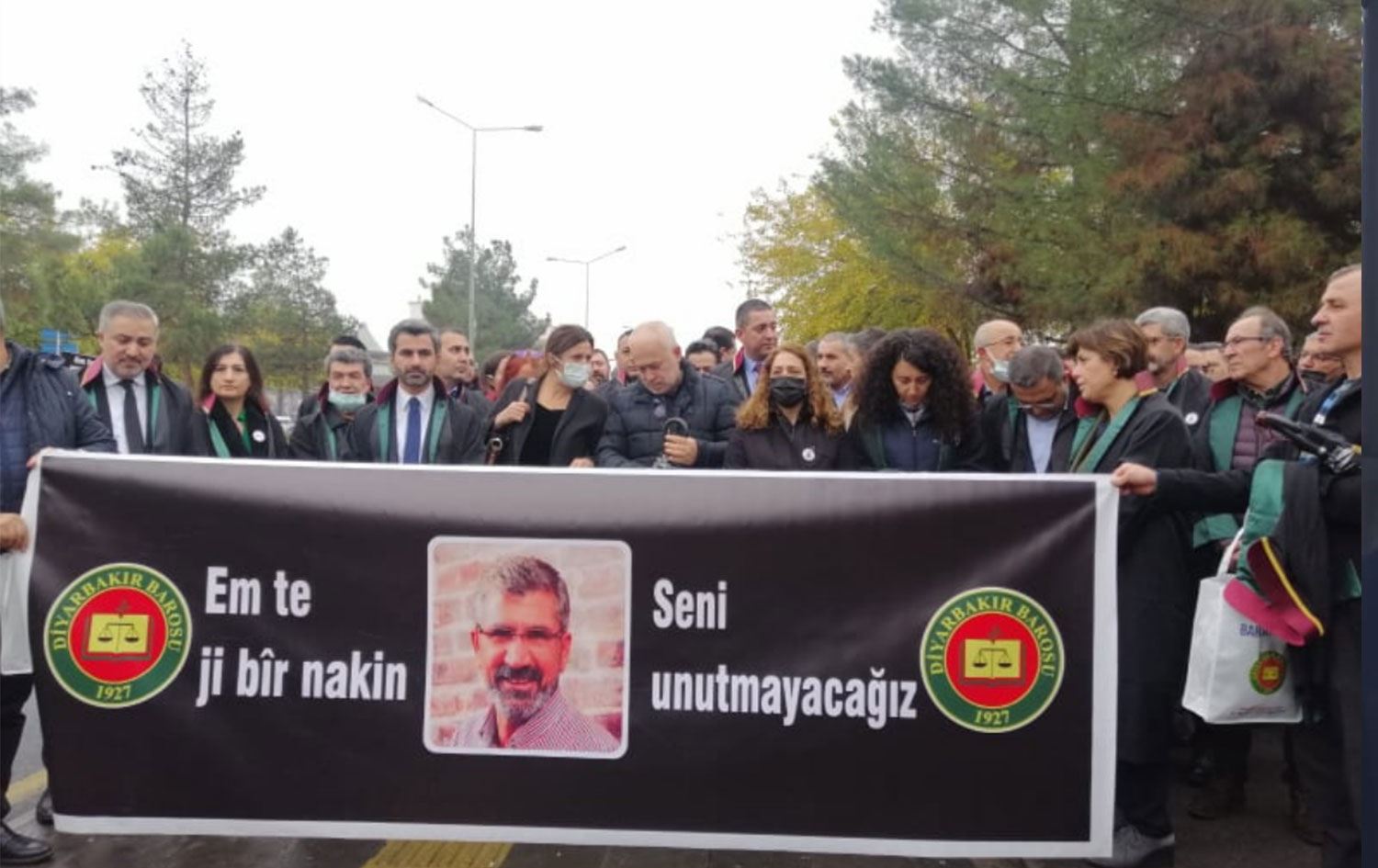 Tahir Elçi davasında Davutoğlu'nun tanık olarak dinlenmesinden vazgeçildi