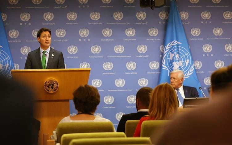 Kanada Başbakanı Trudeau: Kanada IŞİD'e karşı işbirliğini devam ettirecek