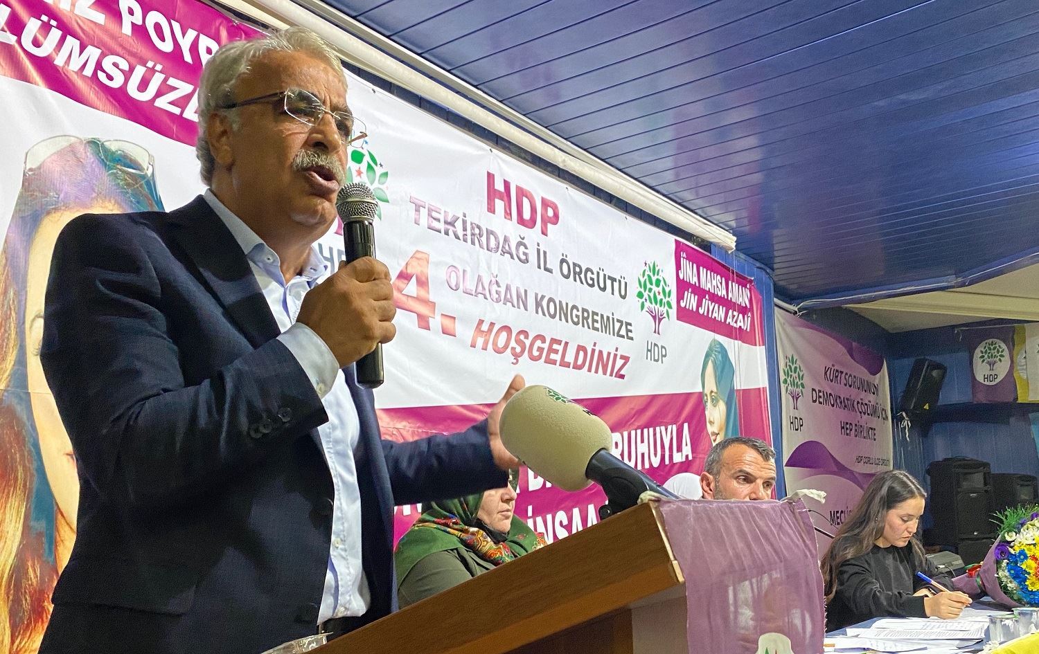 Sancar: Bu ülkede demokrasi sorunu ile Kürt sorunu iç içedir