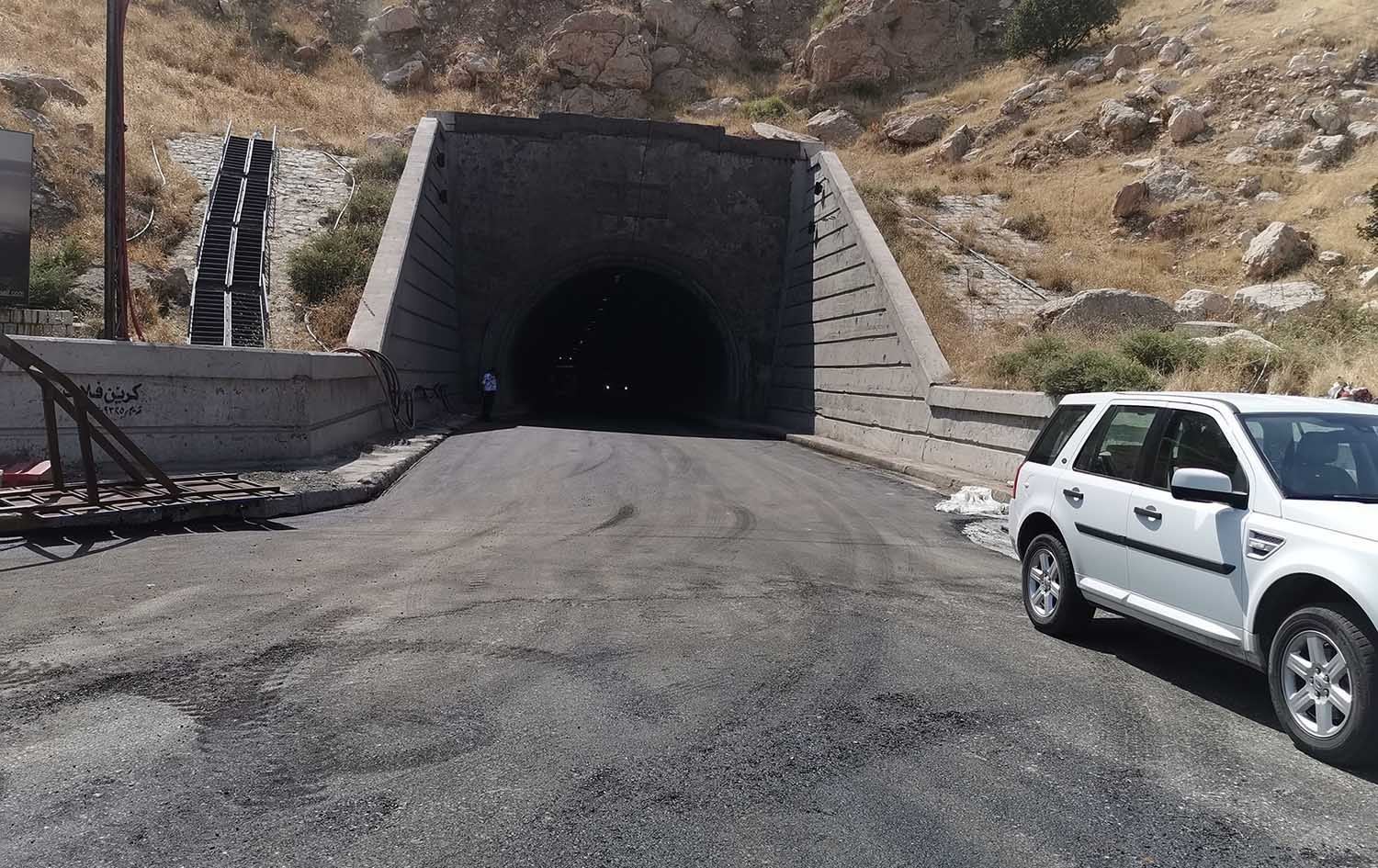 وەزارەتی ئاوەدانکردنەوە: داوا لە سەرۆکی نەوەی نوێ کراوە داوای نۆژەنکردنەوەی تونێلی دەربەندیخان بکات، بەڵام وەڵامی نەبووە