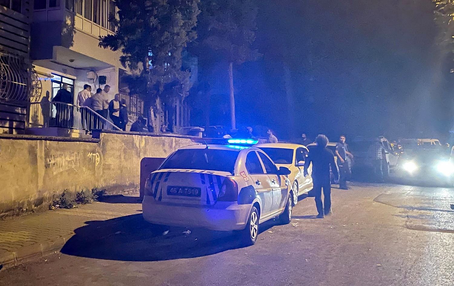 Li Gurgumê polîsek hat birîndarkirin