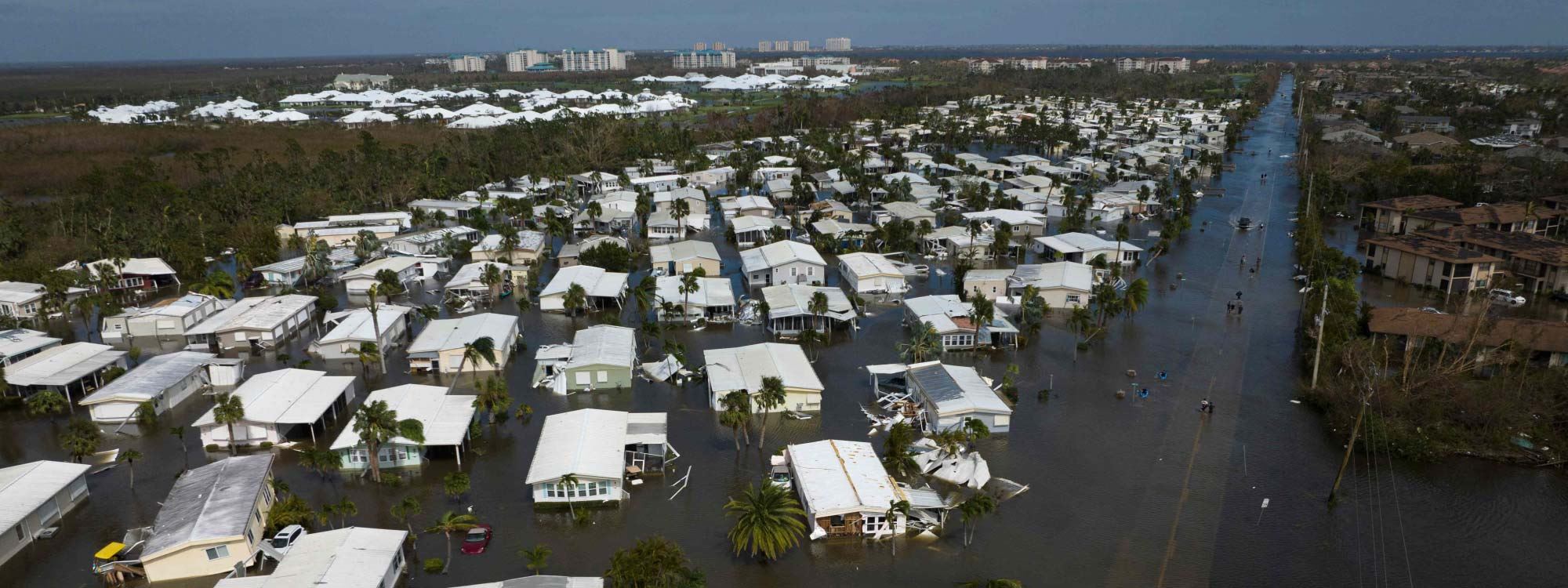وێرانەی دوای یەکێک لە 'مەترسیدارترین زریانەکان' لە مێژووی فلۆریدا