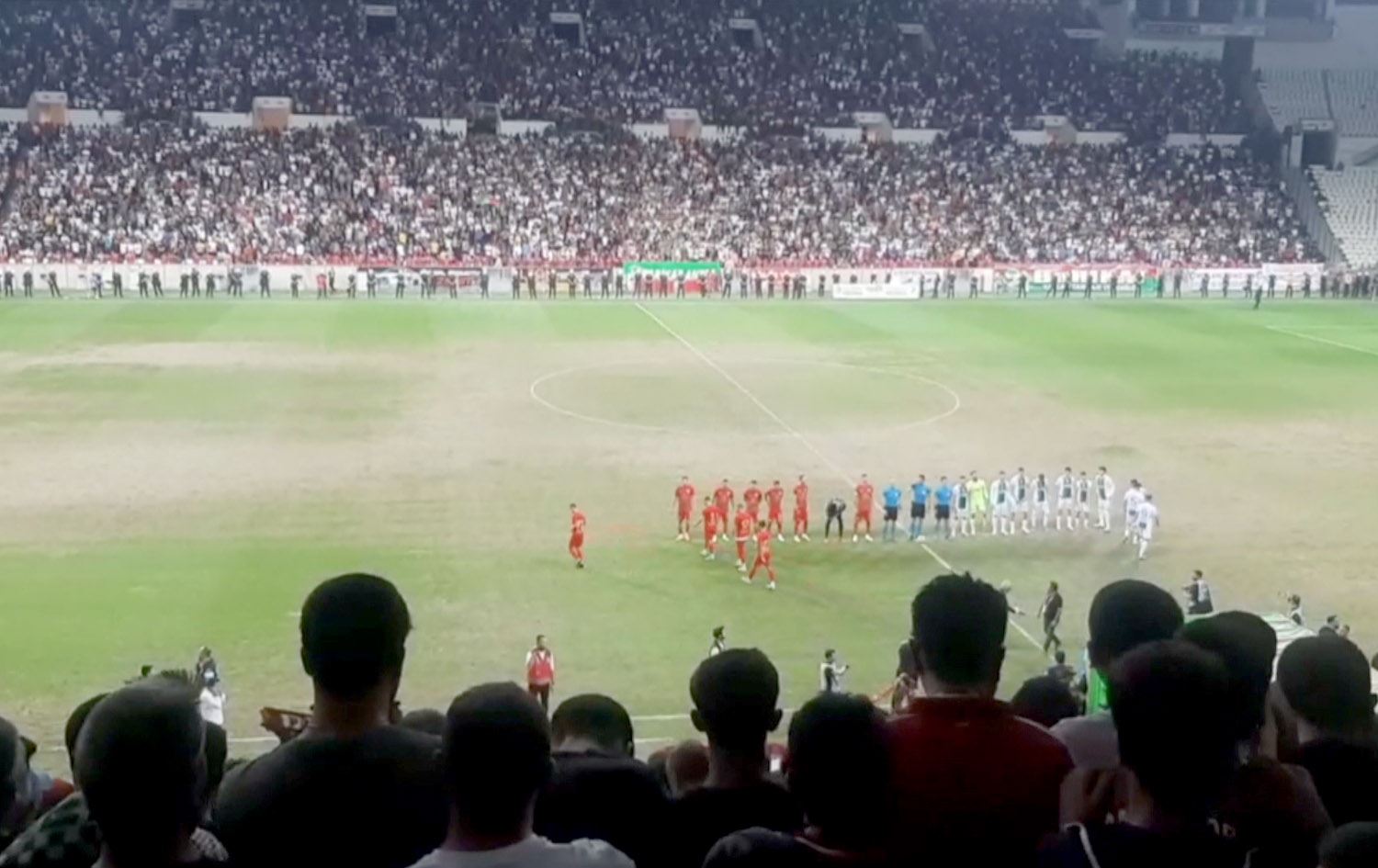 بارۆی ئامەد: فەرماندەی جەندرمەی ئافیۆن هێرشی زارەکیی کردووەتە سەر یانەی ئامەدسپۆر