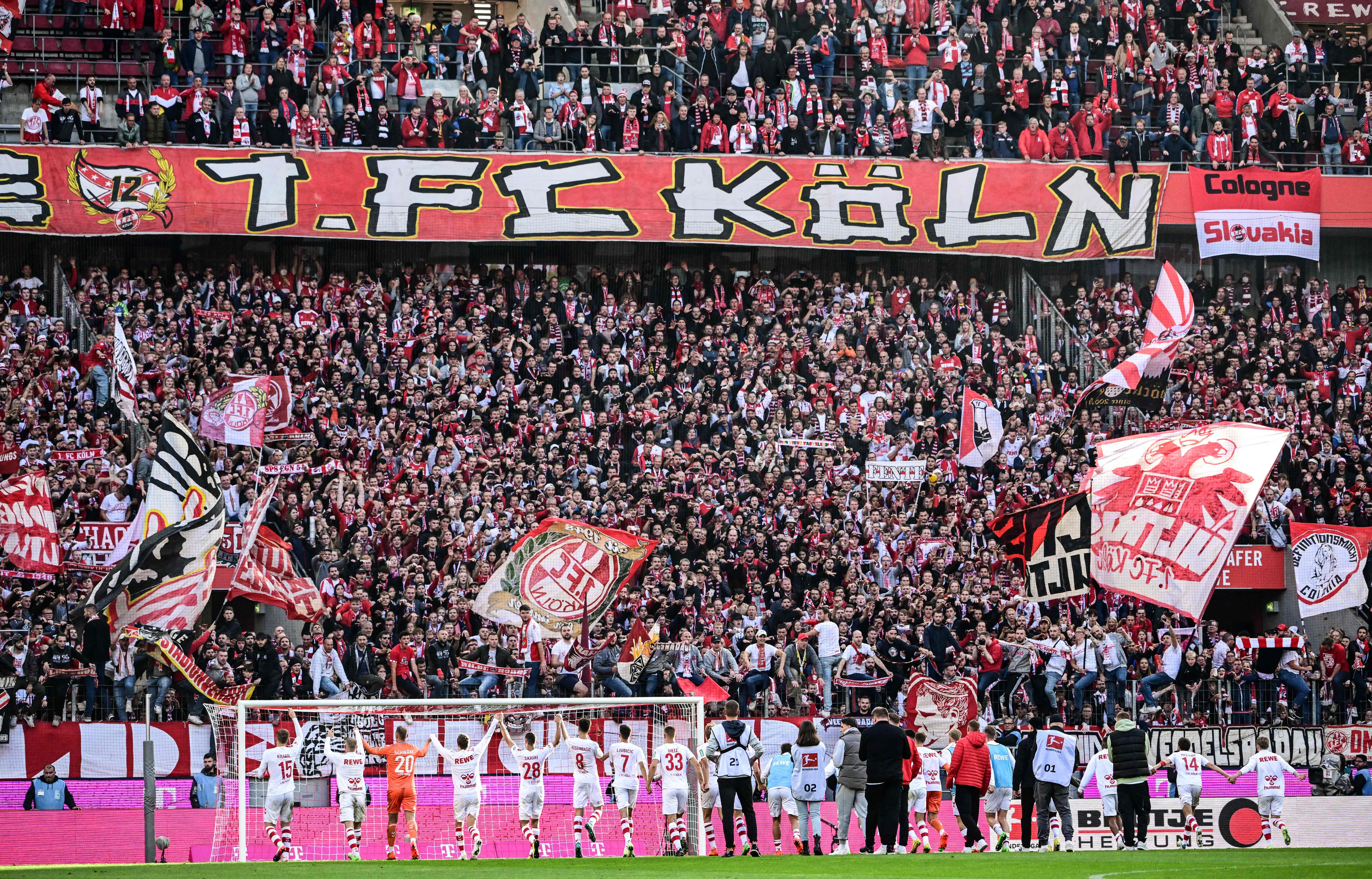 ڤیدیۆ؛ یەنیەن بەرلین و دۆرتموند دۆڕان و فرایبۆرگیش بردنەوەیەکی گرنگی تۆمارکرد