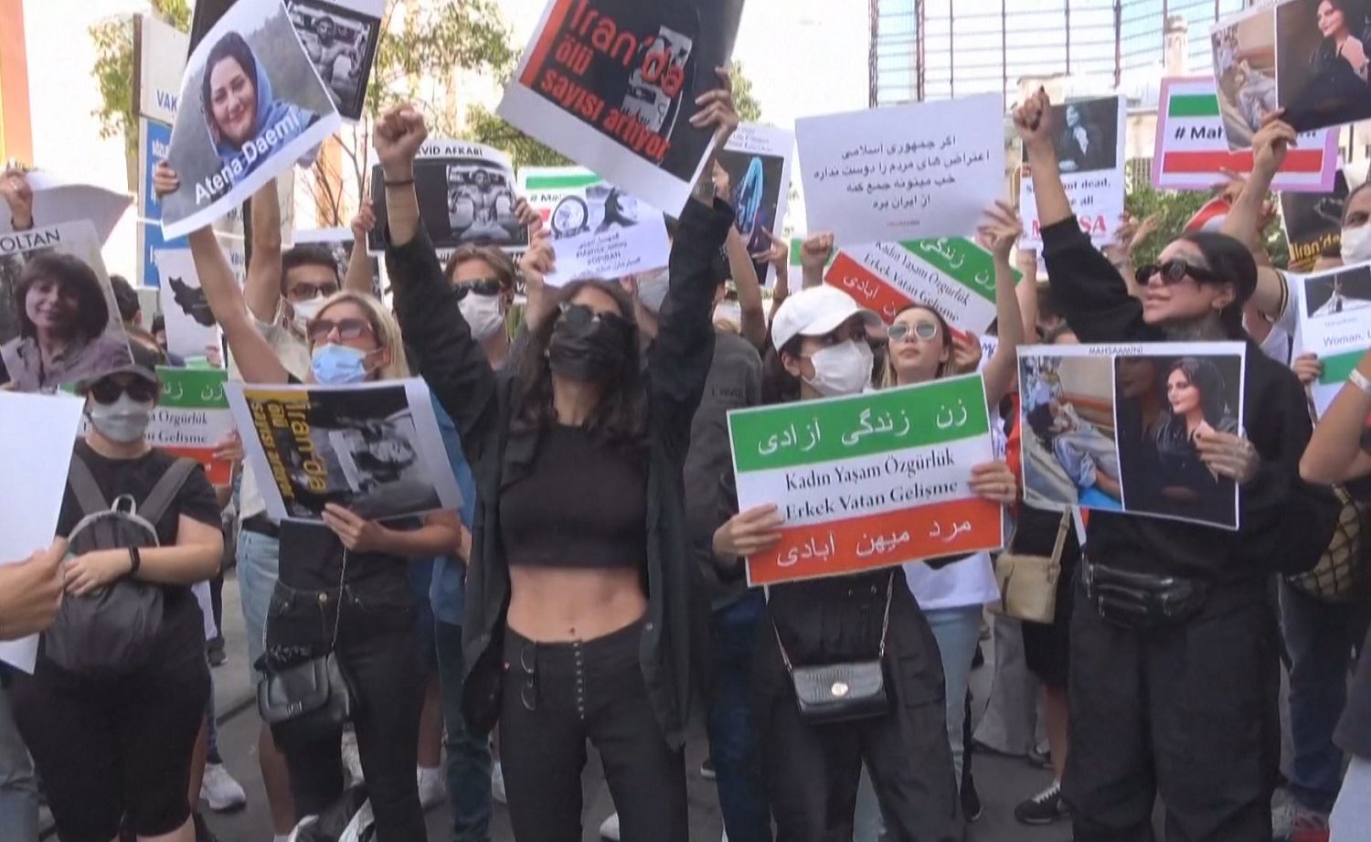 Li Bakurê Kurdistan û Tirkiyê çalakiyên protestokirina kuştina Jîna Emînî