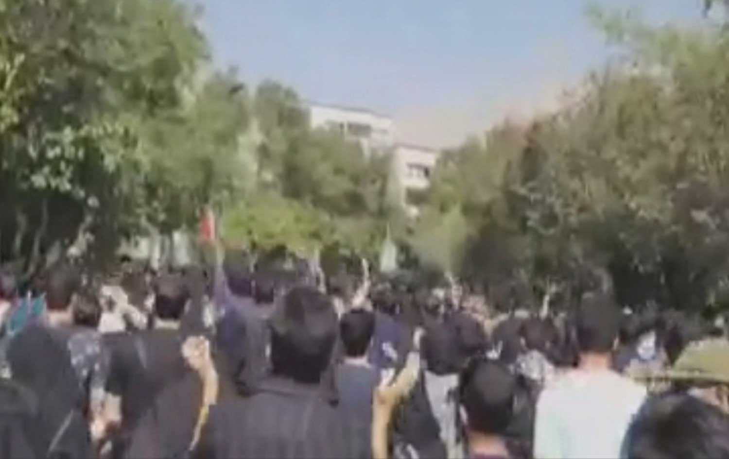 مامۆستایانی ئێران داوای بایکۆتکردنی پرۆسەی خوێندن دەکەن