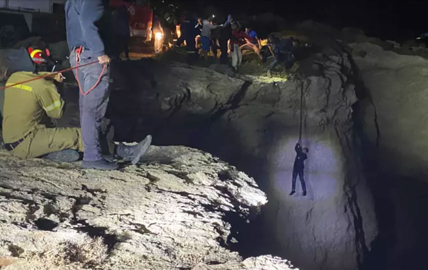 Akdeniz'de iki göçmen botu battı; 15 kişinin cesedine ulaşıldı