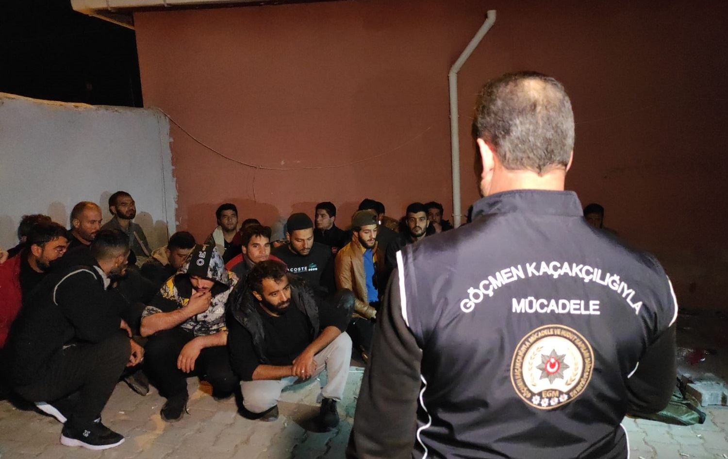 Li Edirneyê 29 koçberên Surî û Filistînî hatin desteserkirin