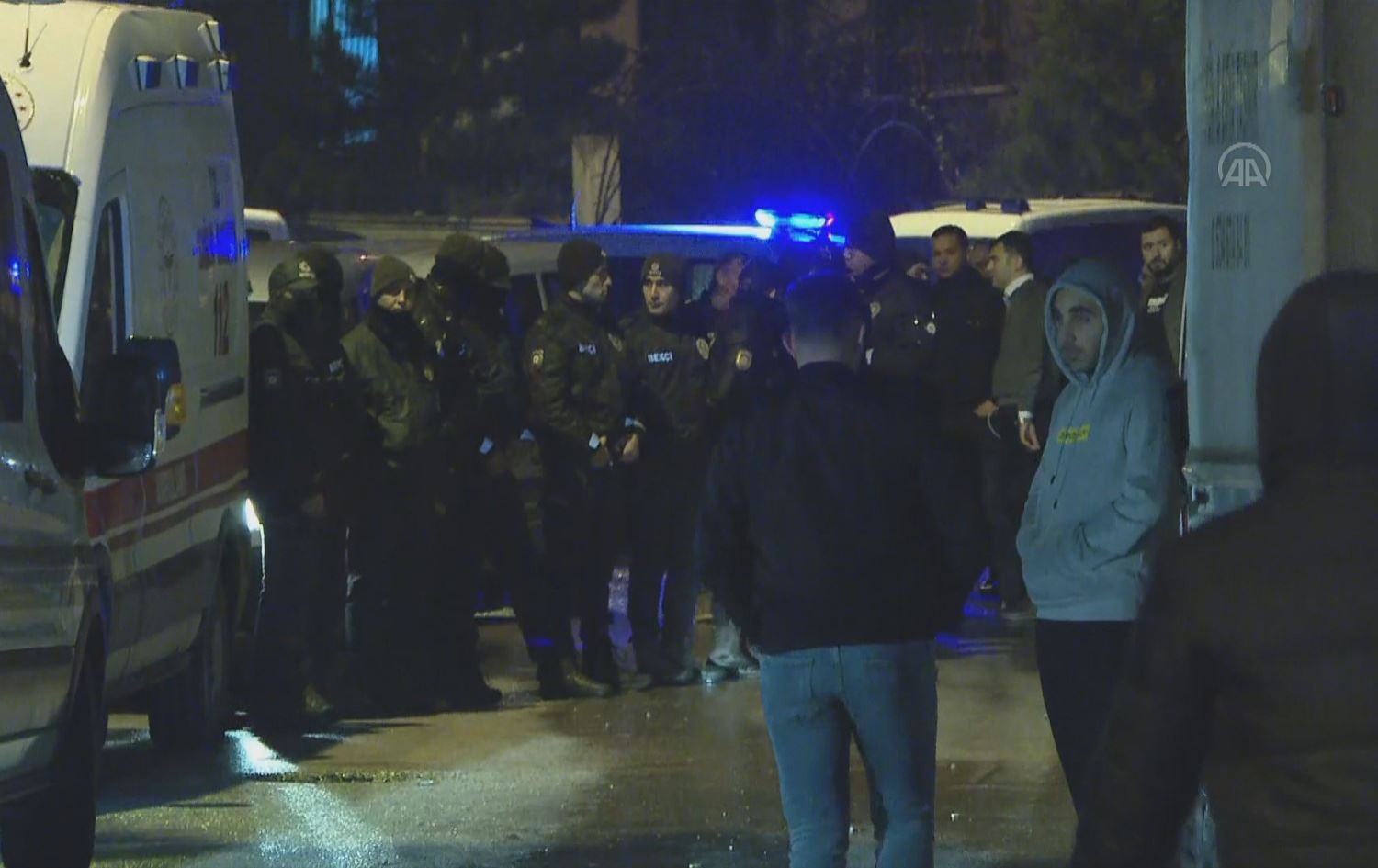 Li Enqerê zilamekî hevjîn û du zarokên xwe kuştin û dawî li jiyana xwe anî