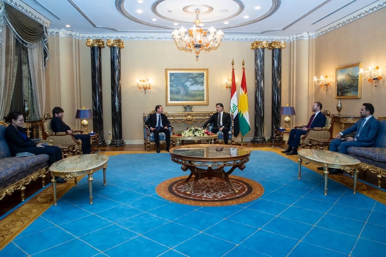 نێچیرڤان بارزانی و باڵیۆزی فەرەنسا دۆخی سیاسیی عێراق تاوتوێ دەکەن