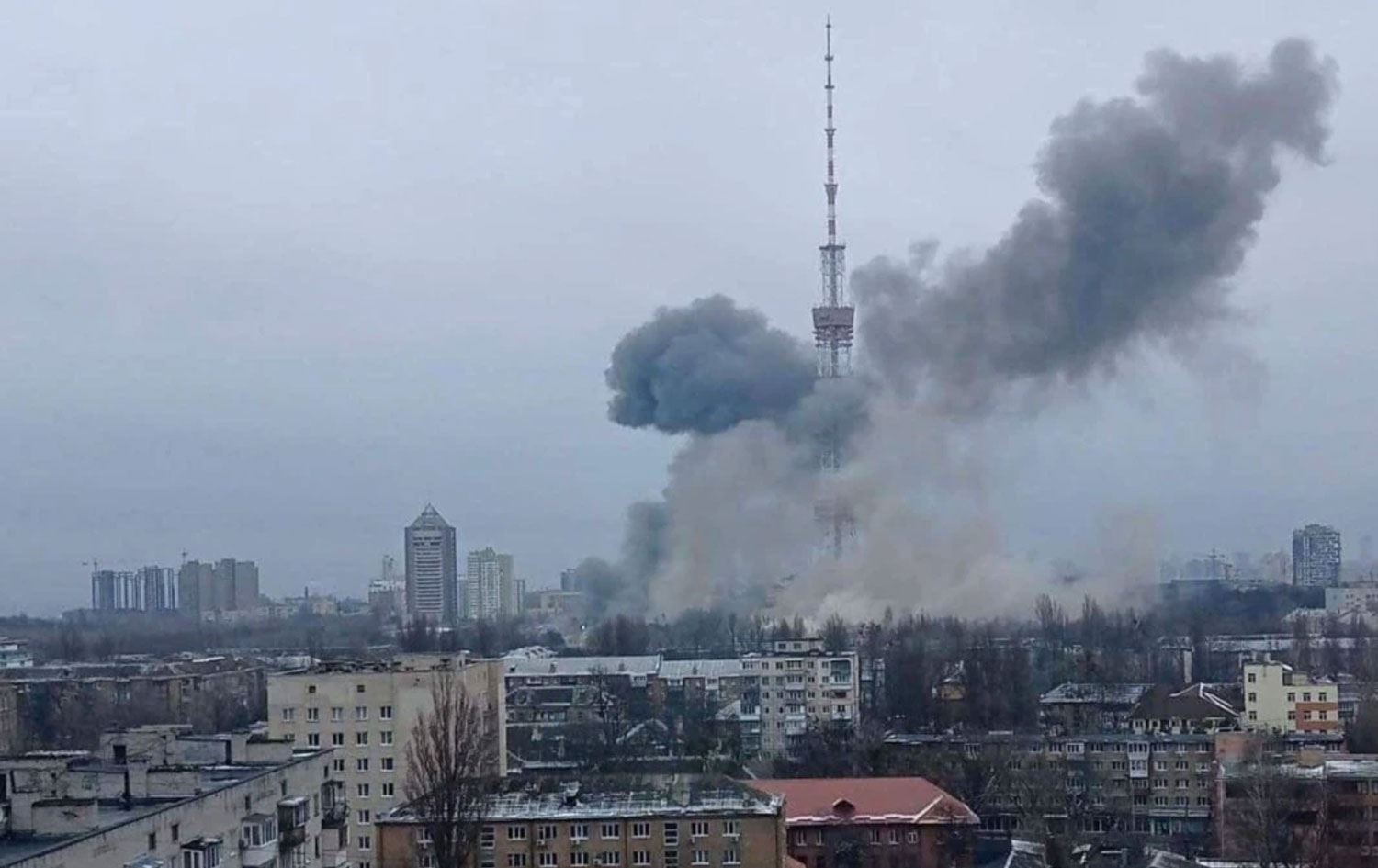 YENİLENDİ- Kiev patlamalarla sarsıldı, 8 kişi hayatını kaybetti