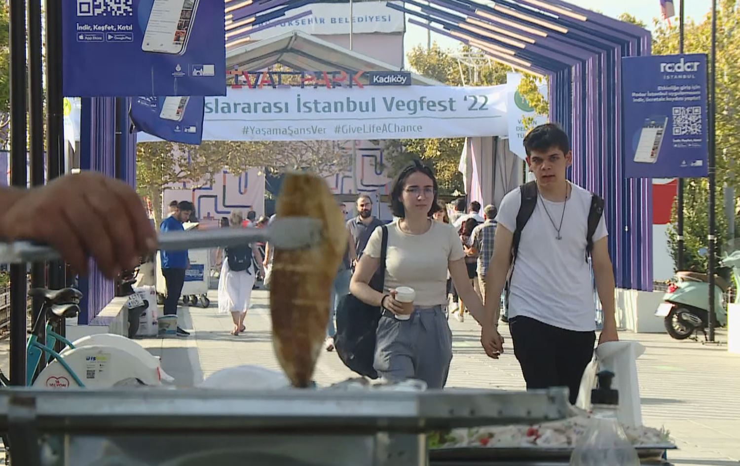 Kesên ku goşt naxwin berê xwe didin Festîvala Veganan