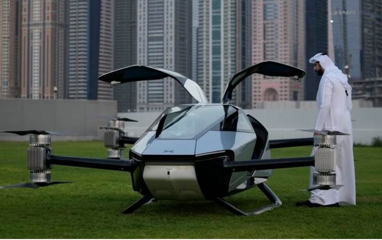 Elektrikli uçan taksi Dubai'de test edildi | Rudaw.net