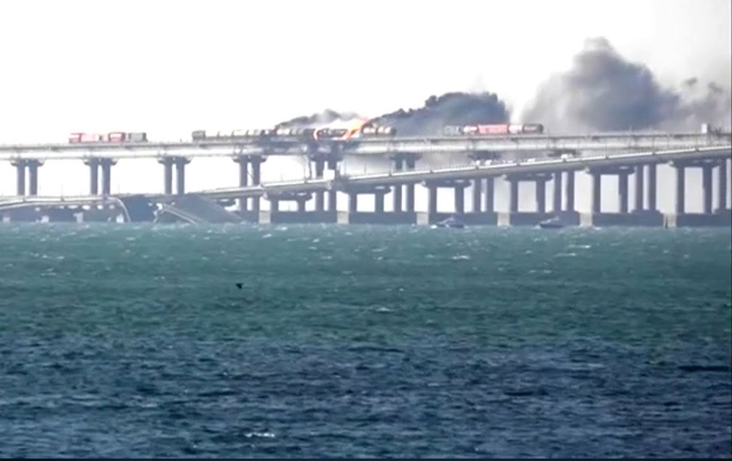 Kırım ile Rusya'yı birbirine bağlayan köprü saldırısı ile ilgili 8 kişi gözaltına alındı