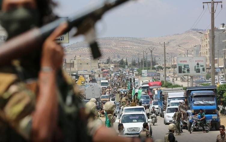 Efrin'de Türkiye destekli gruplar ile HTŞ arasında şiddetli çatışmalar
