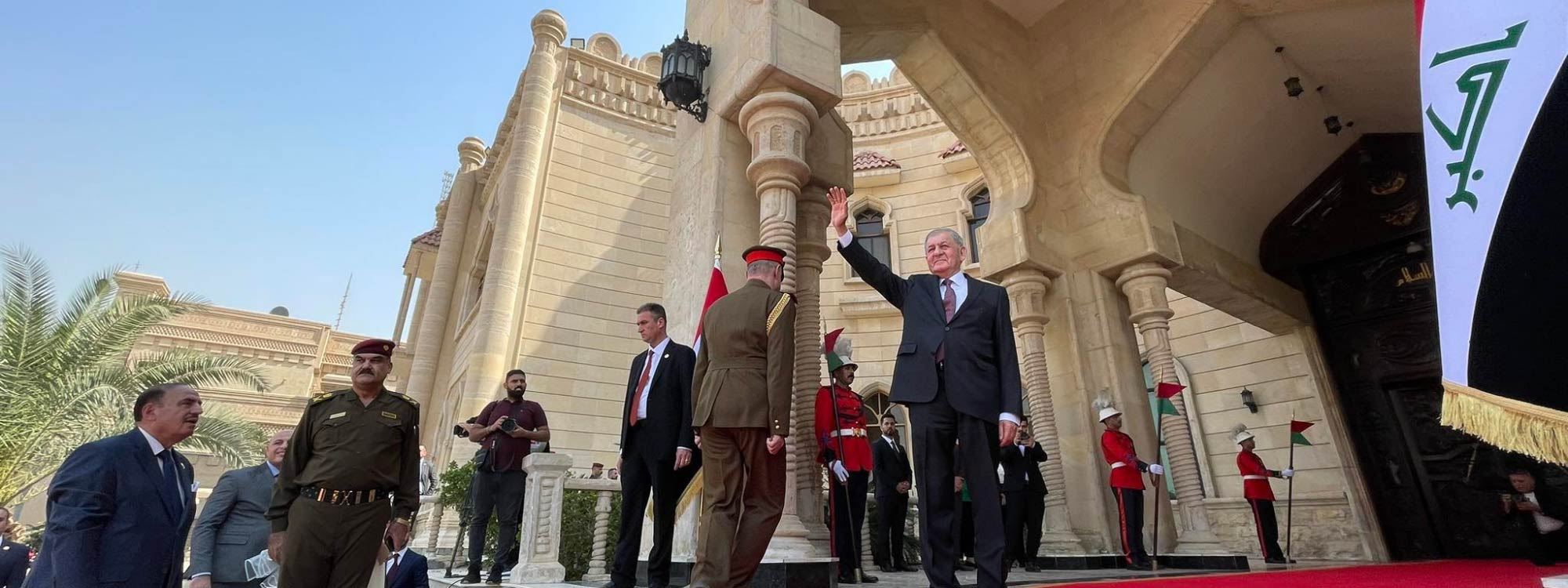 FOTO - Irak'ın yeni Cumhurbaşkanı Latif Reşid Salam Sarayı'nda