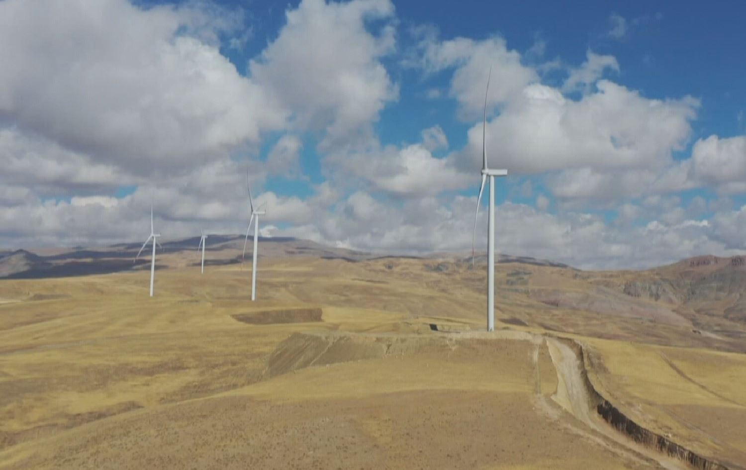 لە ئاگری باکووری کوردستان سوود لە با وەردەگیرێت بۆ بەرهەمهێنانی وزەی کارەبا